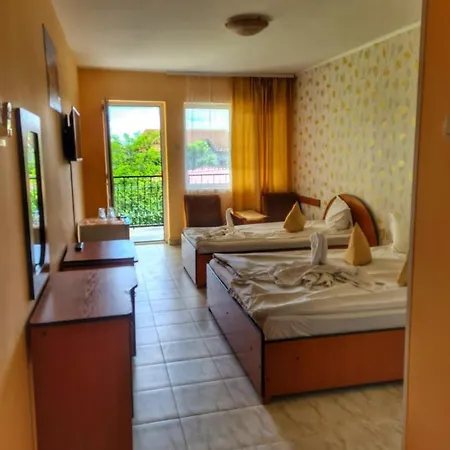 Vila Angely Summer - Sezlonguri La Mare Gratuit-