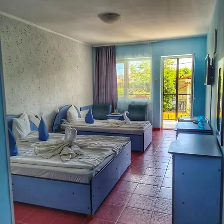Vila Angely Summer - Sezlonguri La Mare Gratuit- 招待所